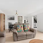 Apartment Marlie S - Comfort Stadsapp Met Zonnig Terras *
