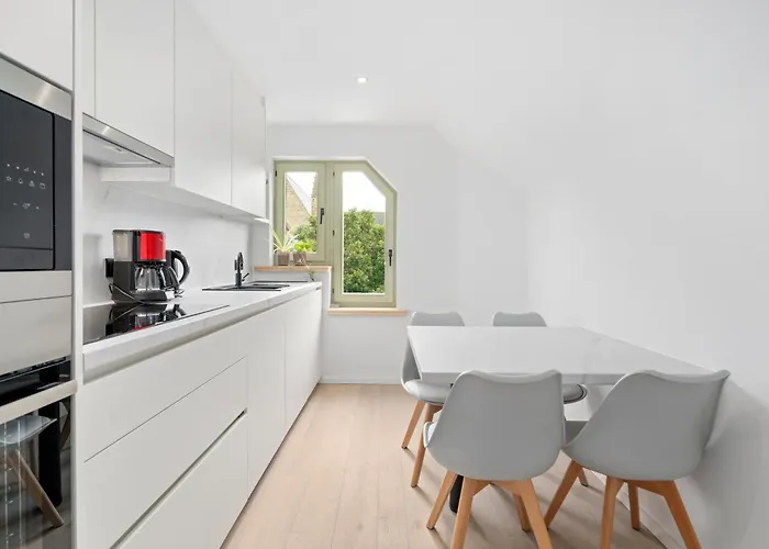 Marlie S - Comfort Stadsapp Met Zonnig Terras Appartement